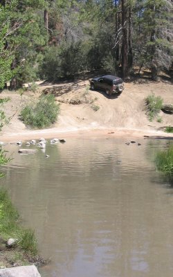 Holcomb Creek Crossing